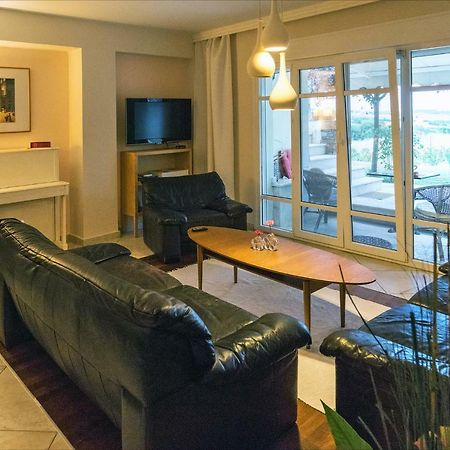 Lovely Apartm.Near Airport Kardiá Eksteriør bilde