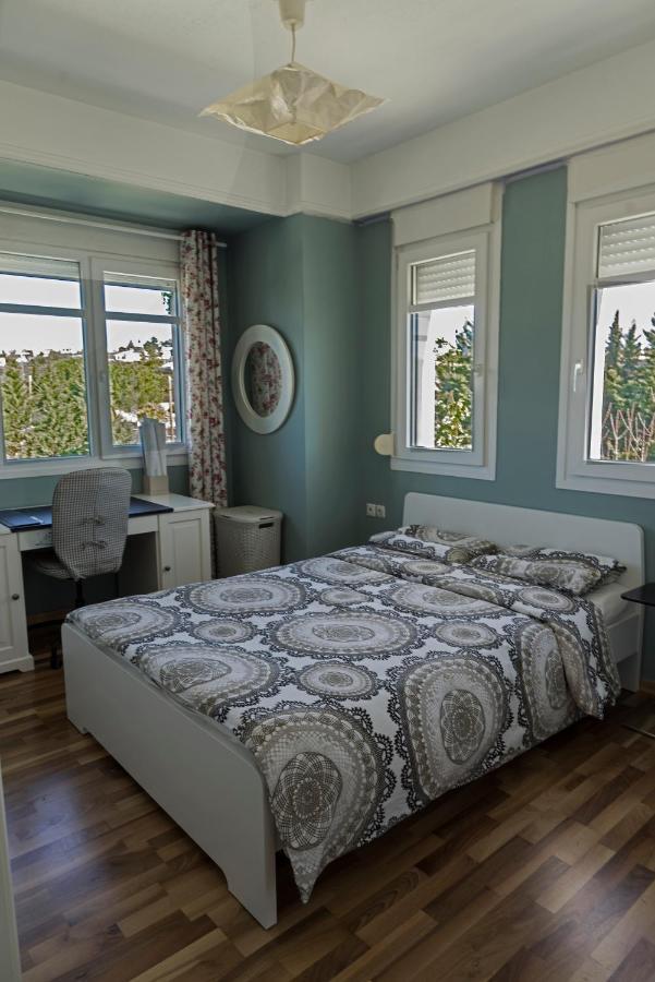 Lovely Apartm.Near Airport Kardiá Eksteriør bilde